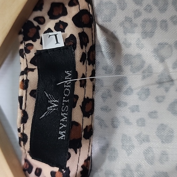 Mymstorm partial leapord print button down top Mens size L - Picture 2 of 4